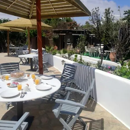 Mykonian Iros & Villa Kalo Livadi