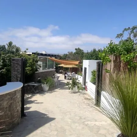 Mykonian Iros & Villa