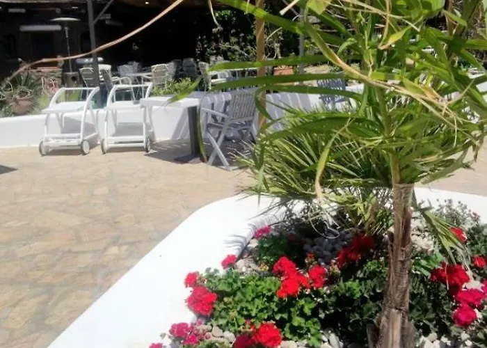 Mykonian Iros & * 칼로 리바디