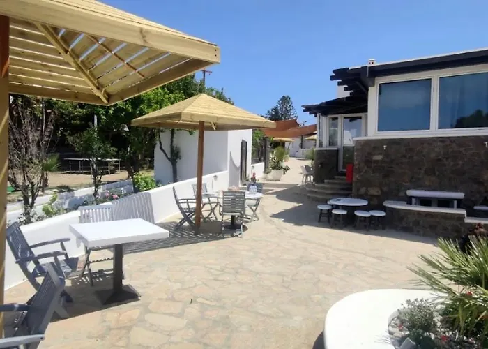 Mykonian Iros & 칼로 리바디