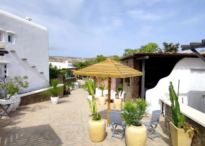 Mykonian Iros & Villa Kalo Livadi