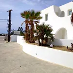 Willa Mykonian Iros &