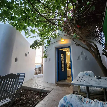 Mykonian Iros & * 칼로 리바디