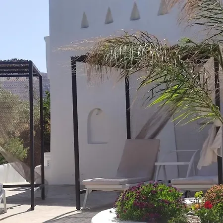 빌라 Mykonian Iros &