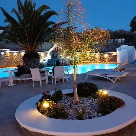 Mykonian Iros & Willa Mykonos Town