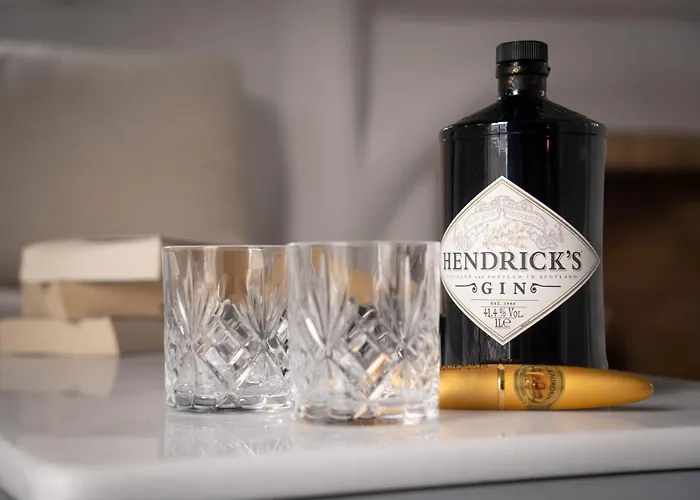 ヴィラ Mykonian Iros & カロ・リヴァディ