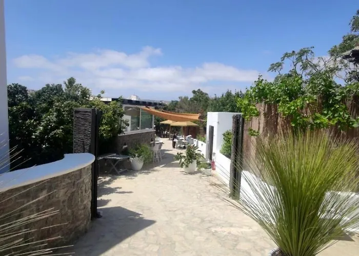 Mykonian Iros & Villa