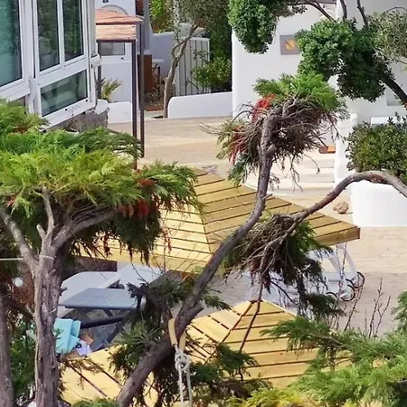 Villa Mykonian Iros & *