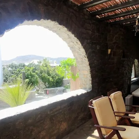 Mykonian Iros & Villa