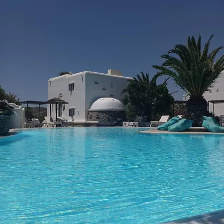 Villa Mykonian Iros & *